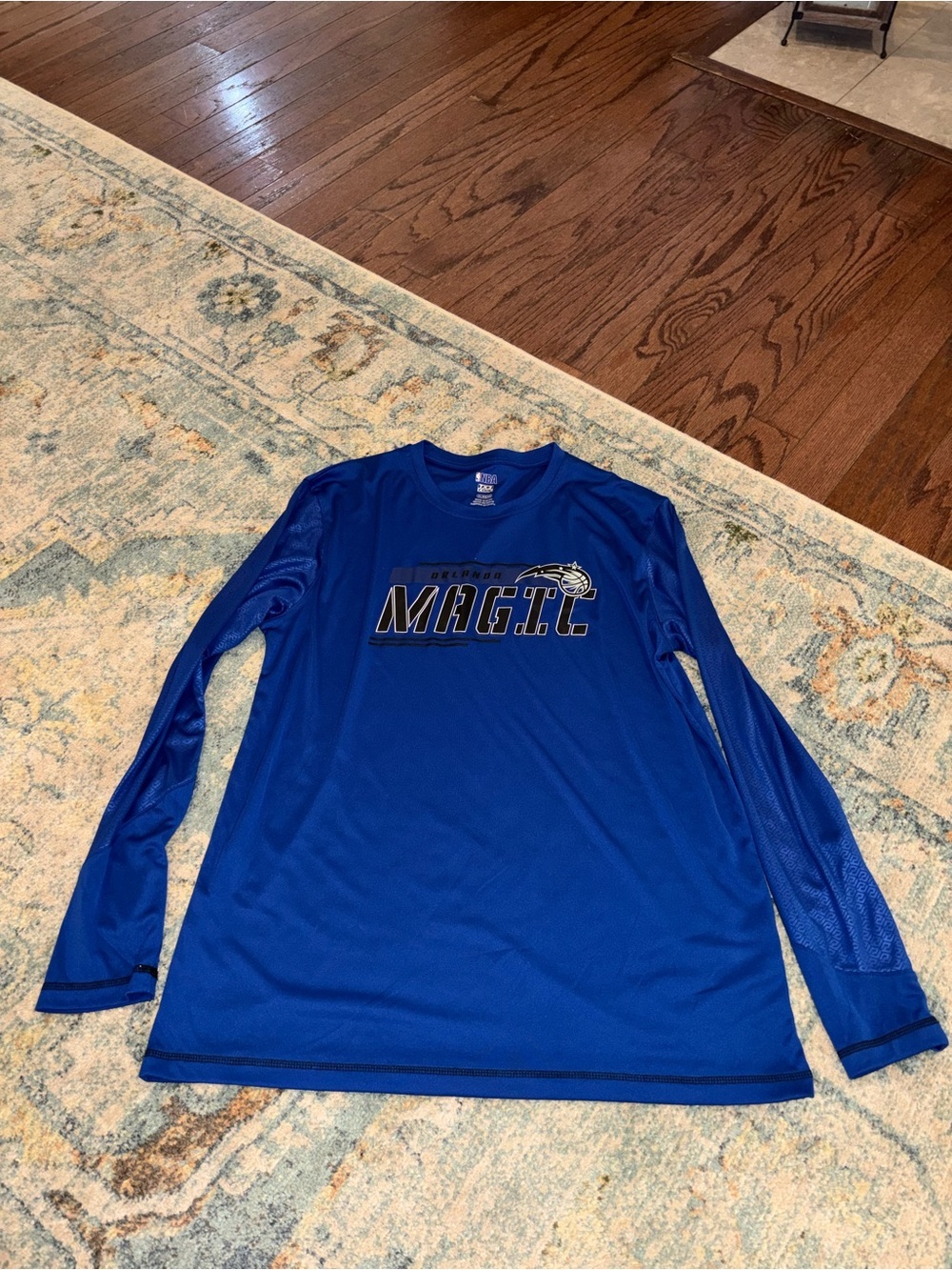 Men’s Long-Sleeve Magic Orlando shirt